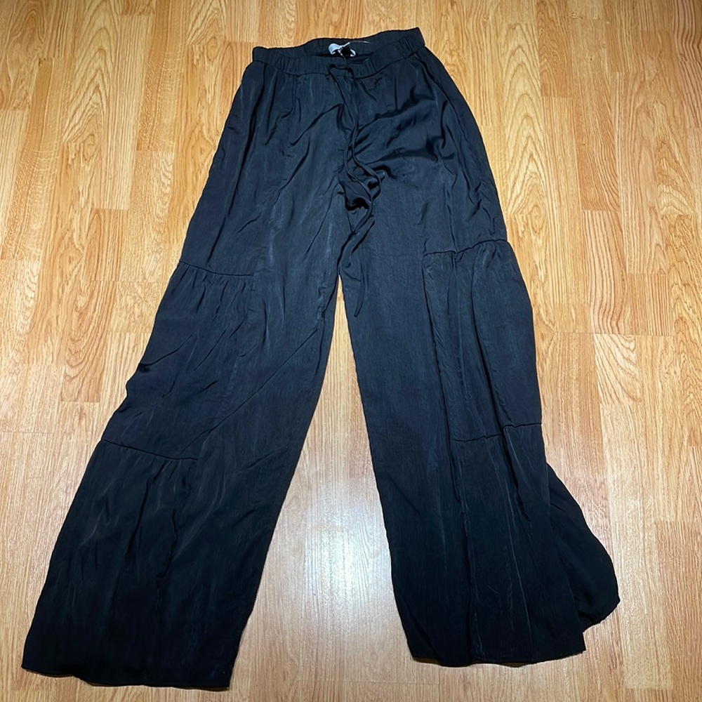 Flowy black pants